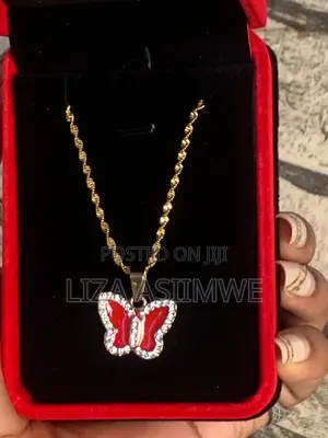 Lady’S Necklaces