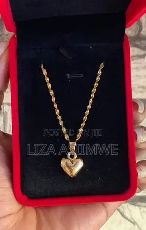 Lady’S Necklaces