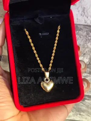 Lady’S Necklaces