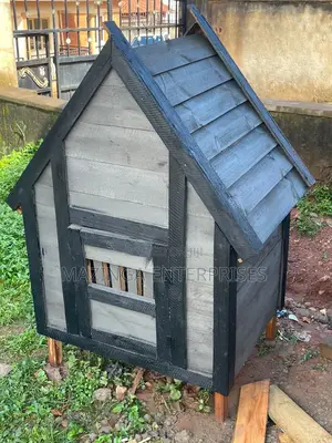 Single Door Small Breed Dog and Pet Kennel
