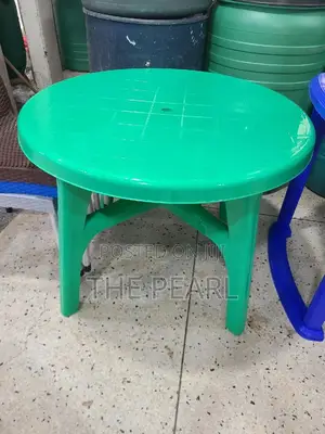 Plastic Round Table