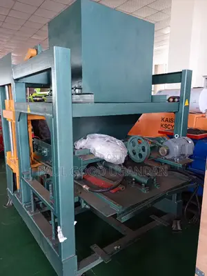 Hydraulic Blocks and Pavers Machine