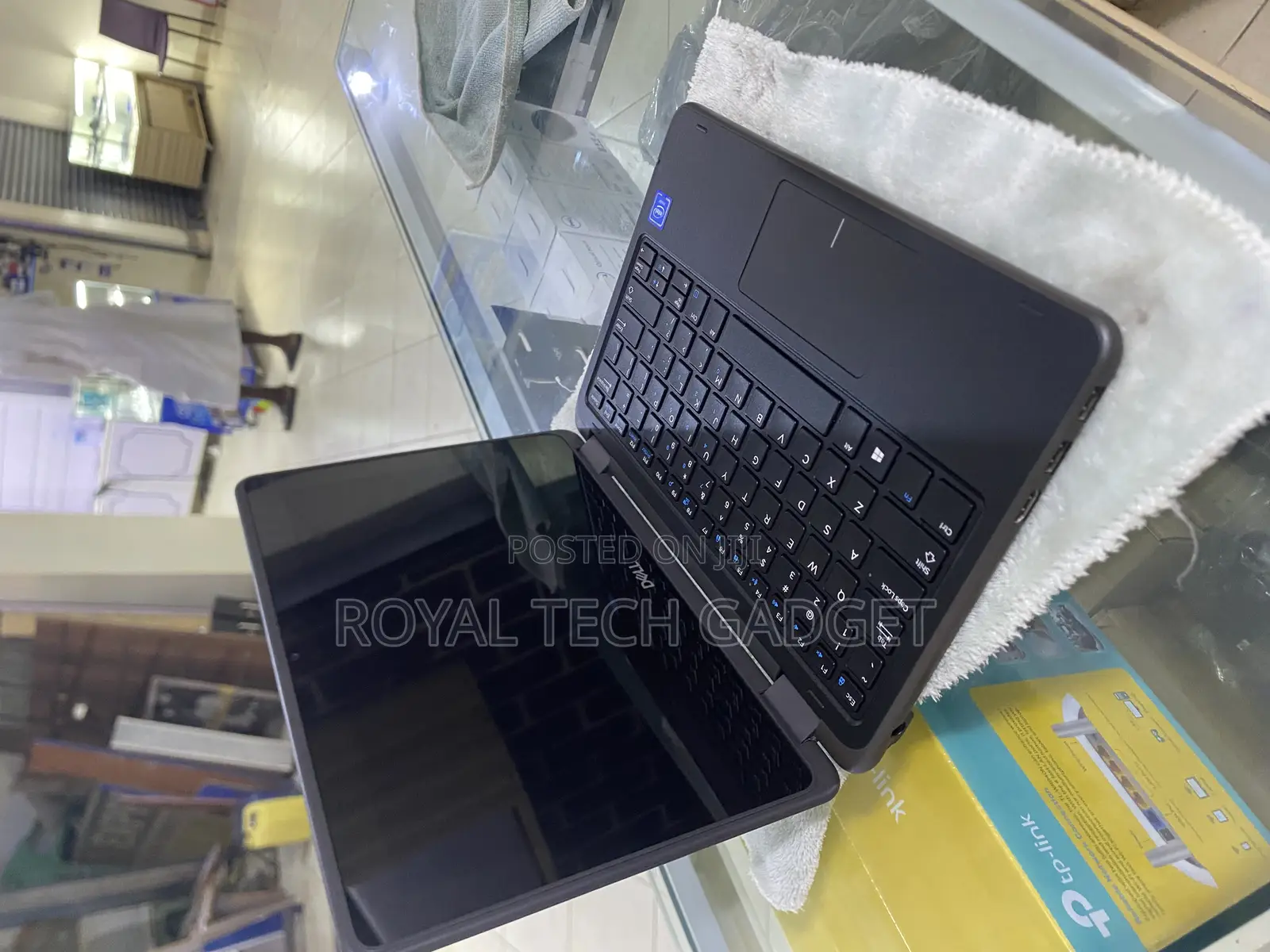 Laptop Dell Latitude 3189 4GB Intel Celeron HDD 500GB