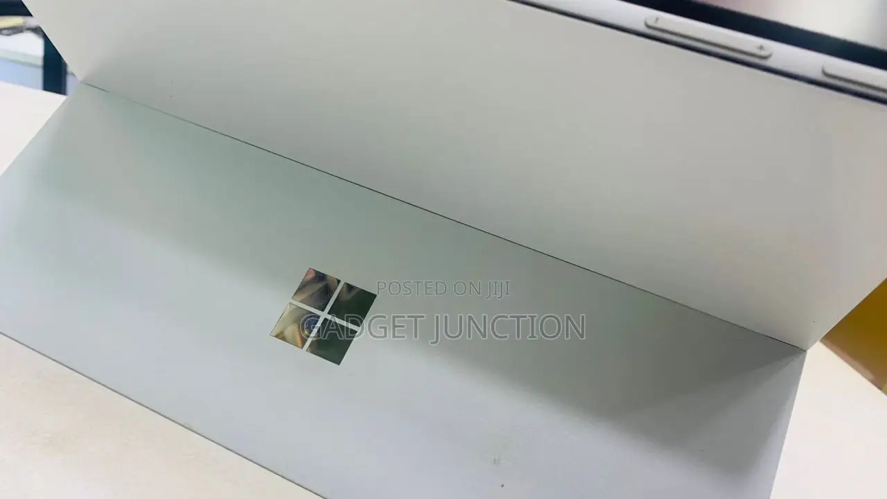 Laptop Microsoft Surface Pro 8GB Intel Core I7 SSD 256GB