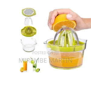 Manual Lemon Juice Squeezer.