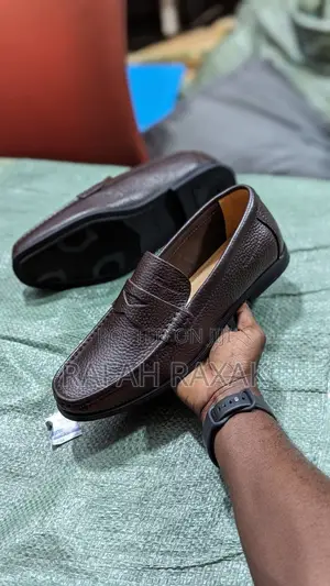Original Dark Tan Ferragamo Premium Leather Moccasin Loafers