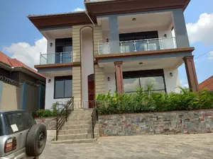 Furnished 6bdrm Duplex in Kira, Central Division for sale