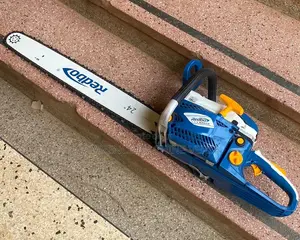 Chainsaw 24"