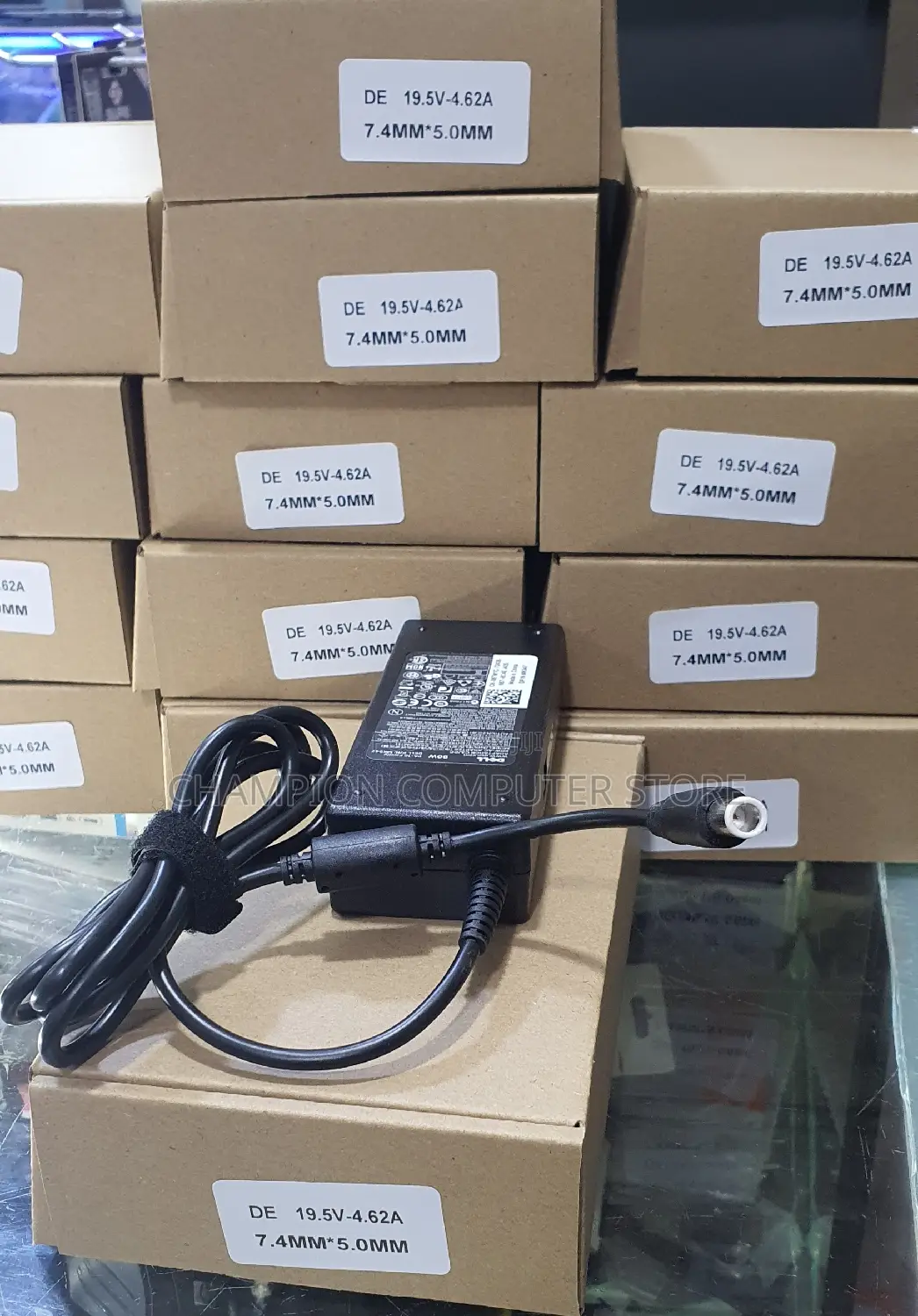 Dell 90w 19.5 4.62A Big Pin Generic Charger/Adapter