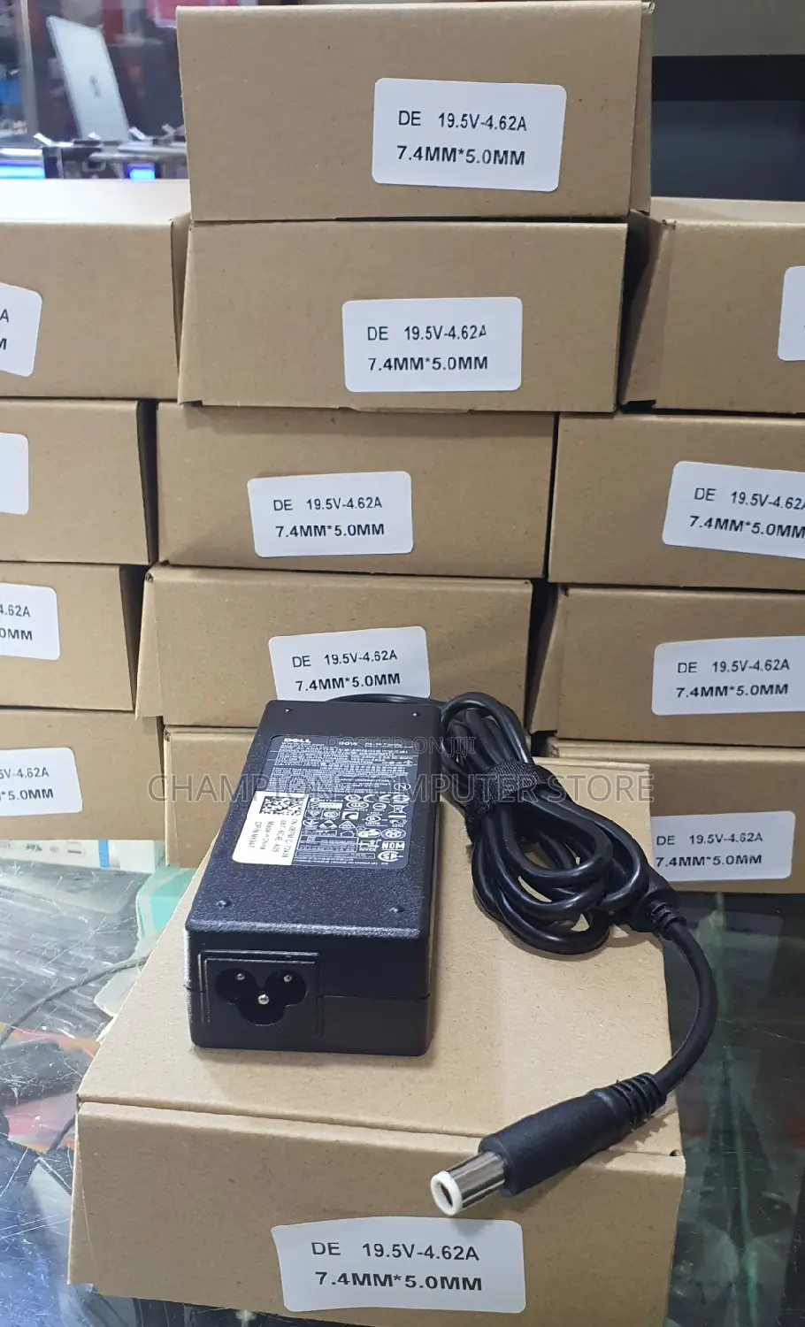 Dell 90w 19.5 4.62A Big Pin Generic Charger/Adapter