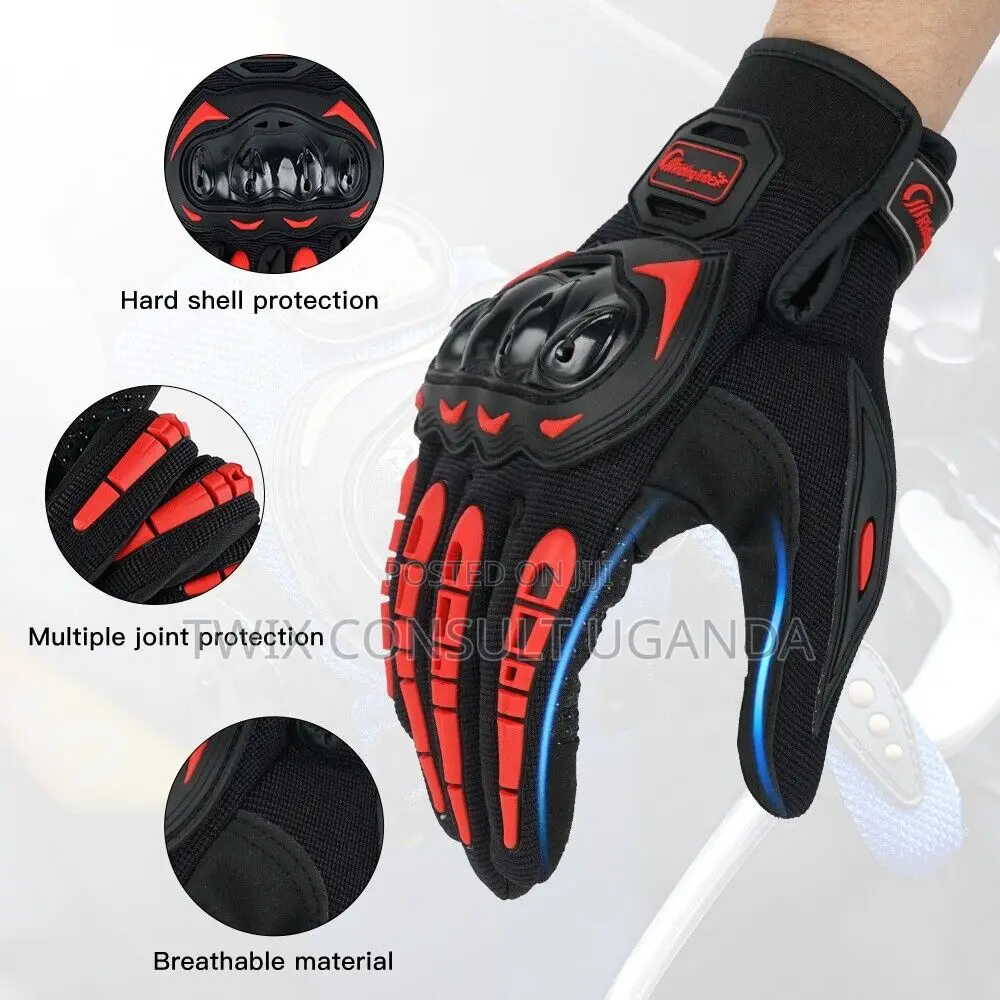 Riding Glove With Touch Sensor