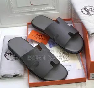 Original Classic Casual Hermes Push in Sandals
