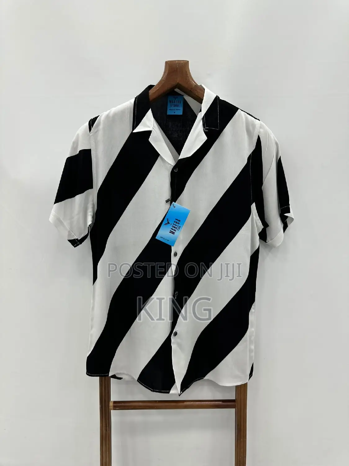 Slash Design Makeba Shirt