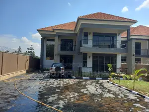 Furnished 7bdrm Duplex in Najjera, Central Division for sale