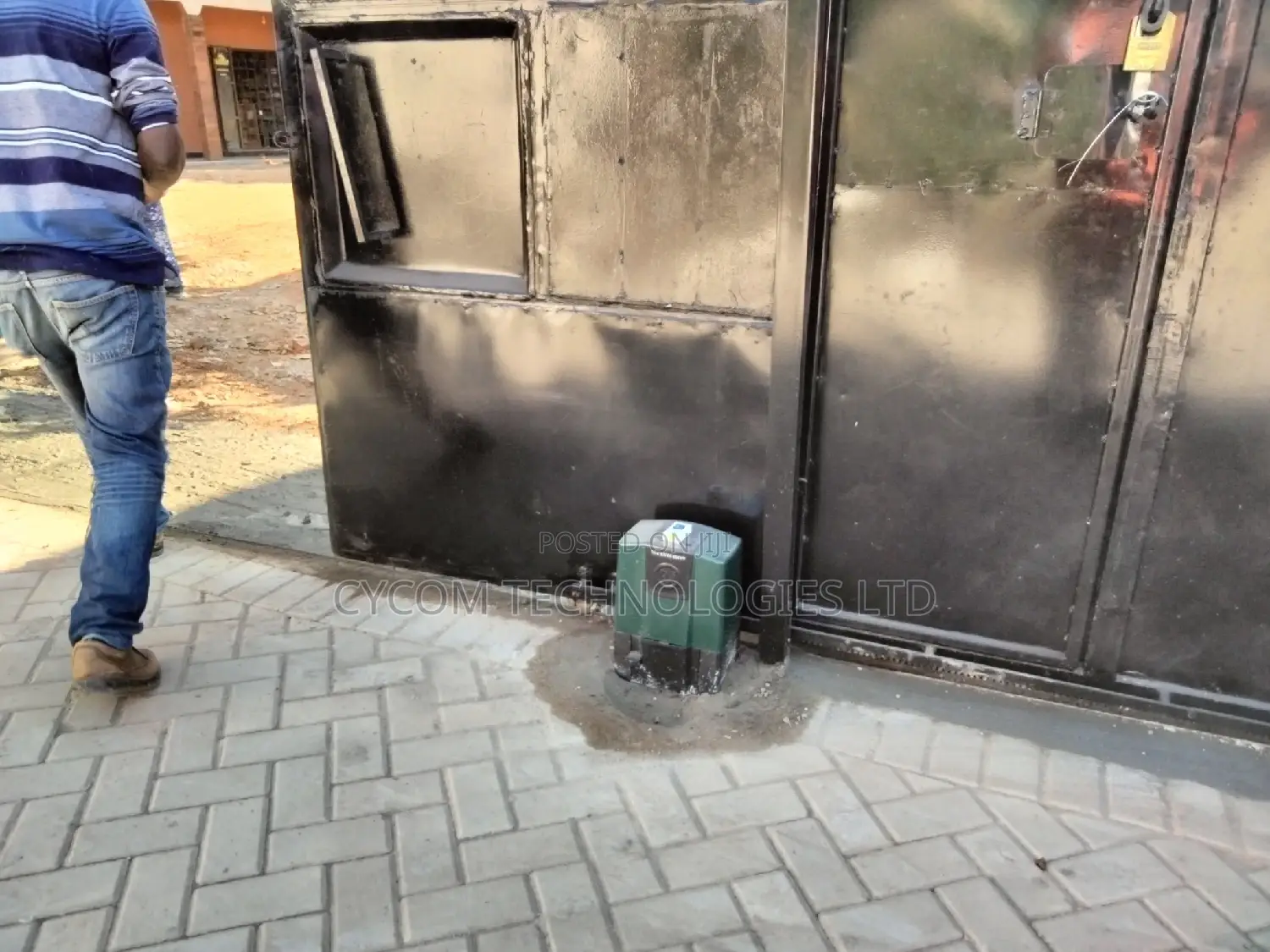 Sliding Gate Insulation
