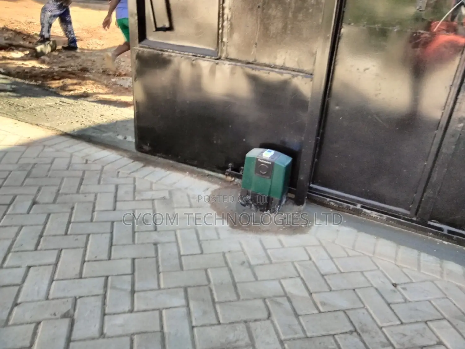 Sliding Gate Insulation