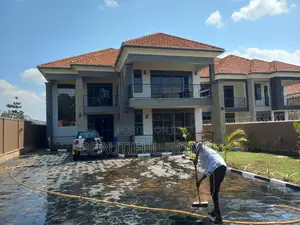 Furnished 7bdrm Duplex in Najjera, Central Division for sale
