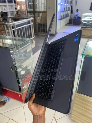 Laptop Dell 8GB Intel Core I3 HDD+SSD 500GB