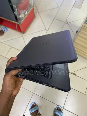 Laptop Dell 8GB Intel Core I3 HDD+SSD 500GB