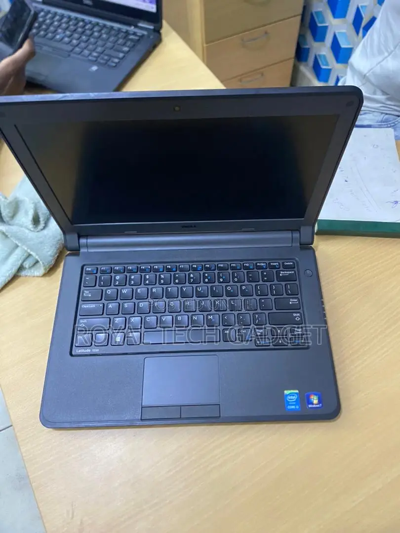 Laptop Dell 8GB Intel Core I3 HDD+SSD 500GB