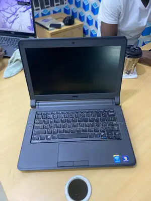 Laptop Dell 8GB Intel Core I3 HDD+SSD 500GB