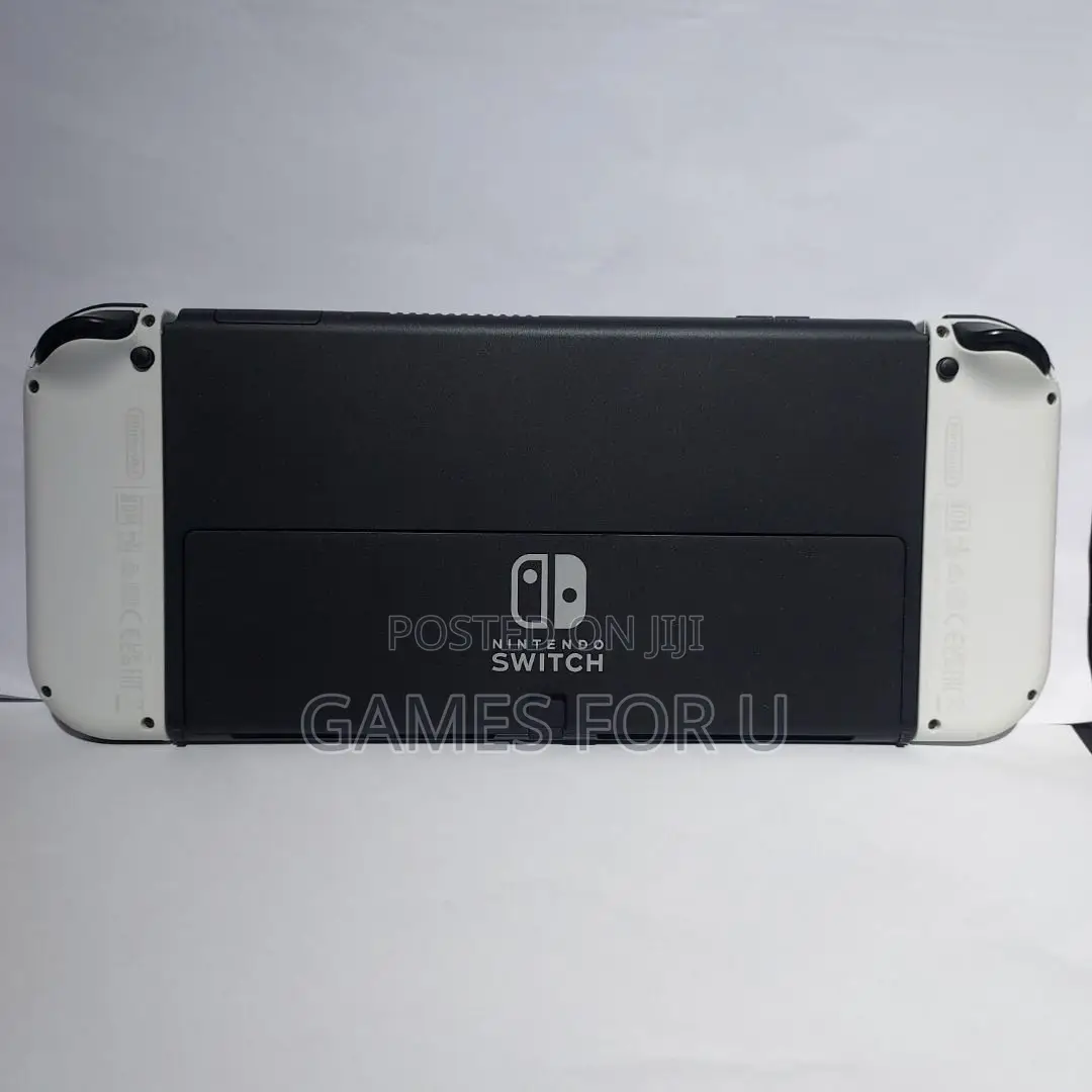 Nintendo Switch Oled €€6