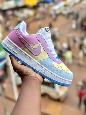 Nike Sneakers