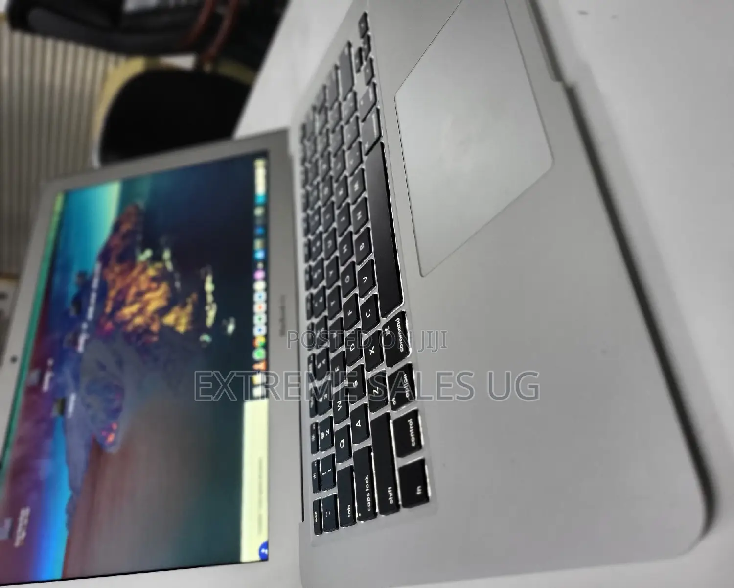 Laptop Apple MacBook Air 2017 8GB Intel Core I5 SSD 128GB