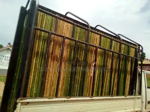 Bamboo Poles, Amabanda, Emigemo