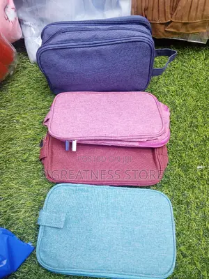 Medium Toiletary Bags