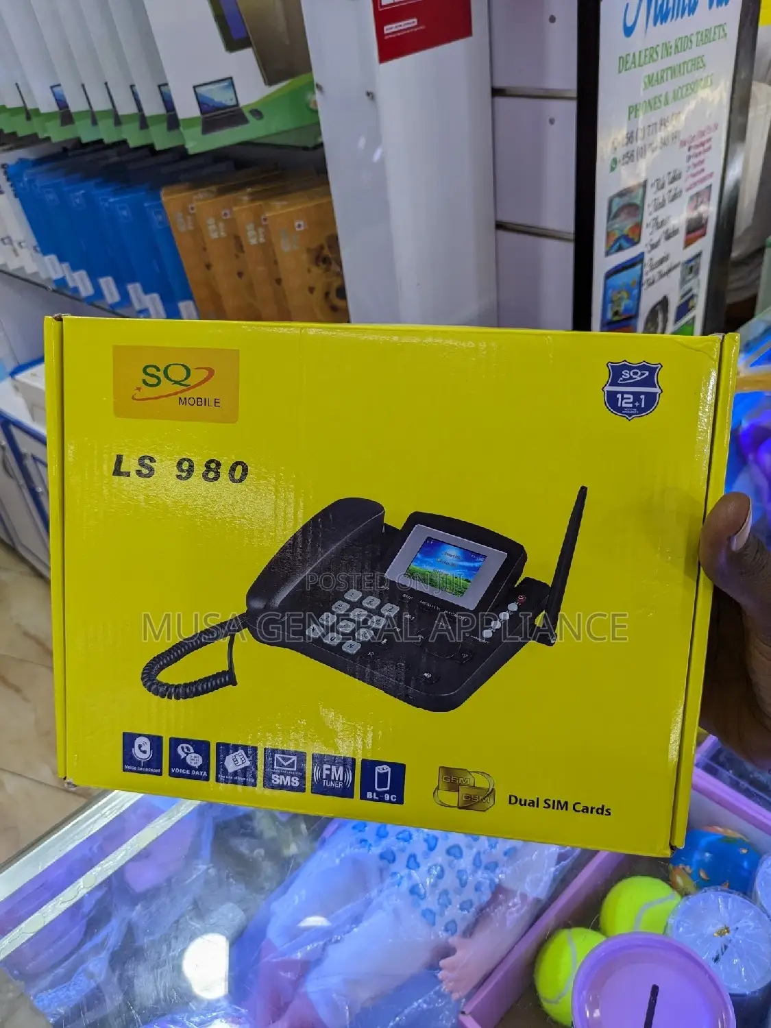New SQ 90 8 GB Black