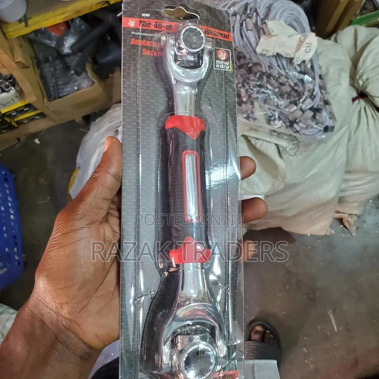 48-in-1 Universal Socket Wrench With 360° Rotating Head