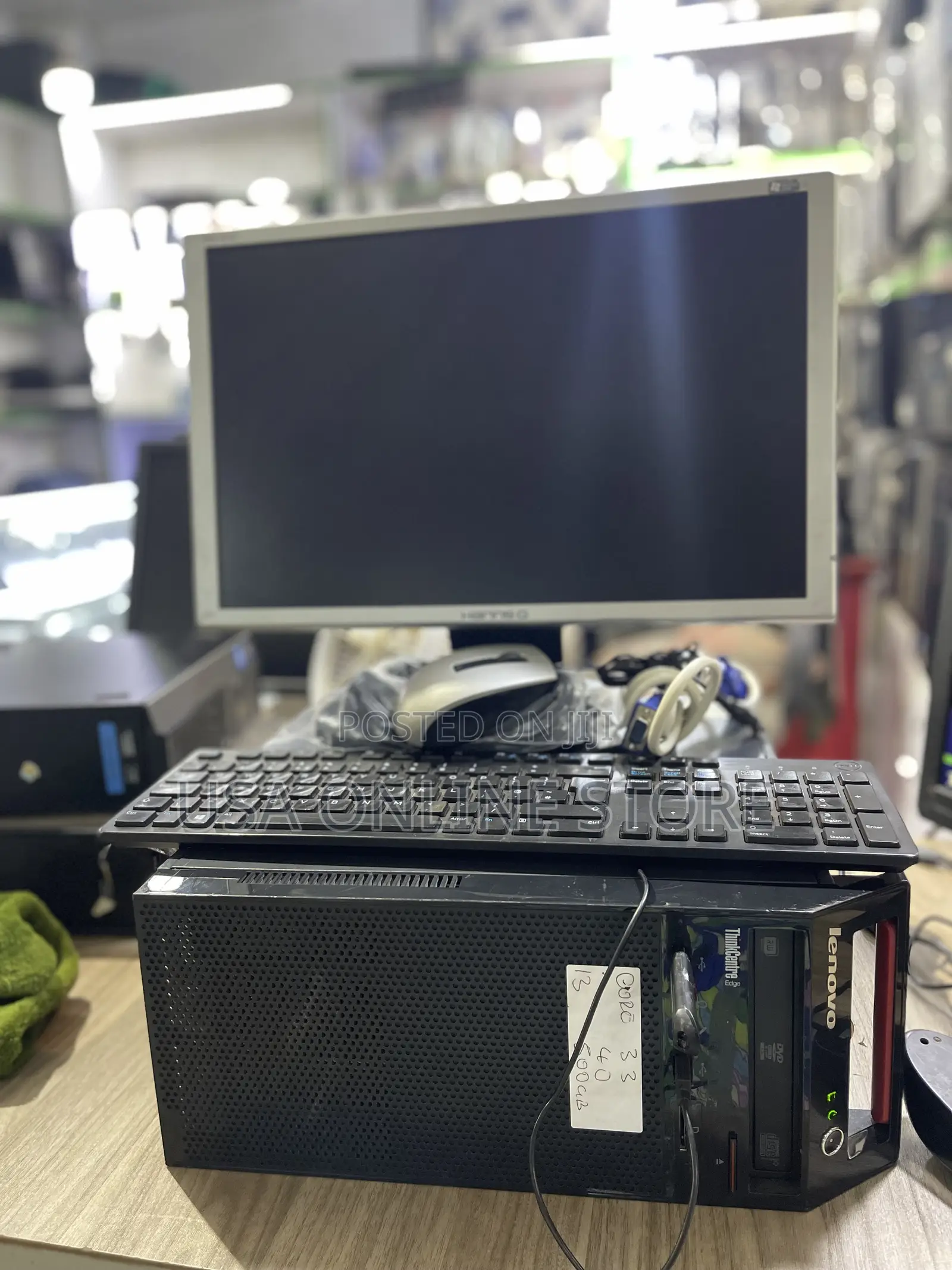 Desktop Computer Lenovo 8GB Intel Core I3 HDD 500GB