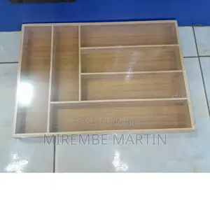 Adjustable Bamboo Drawer Cutlery Organizer.