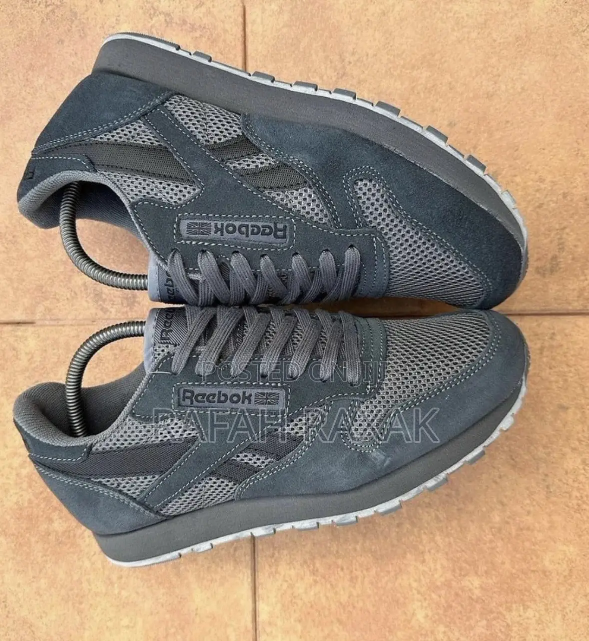 Original Reebok Classic Suede Grey Sneaker