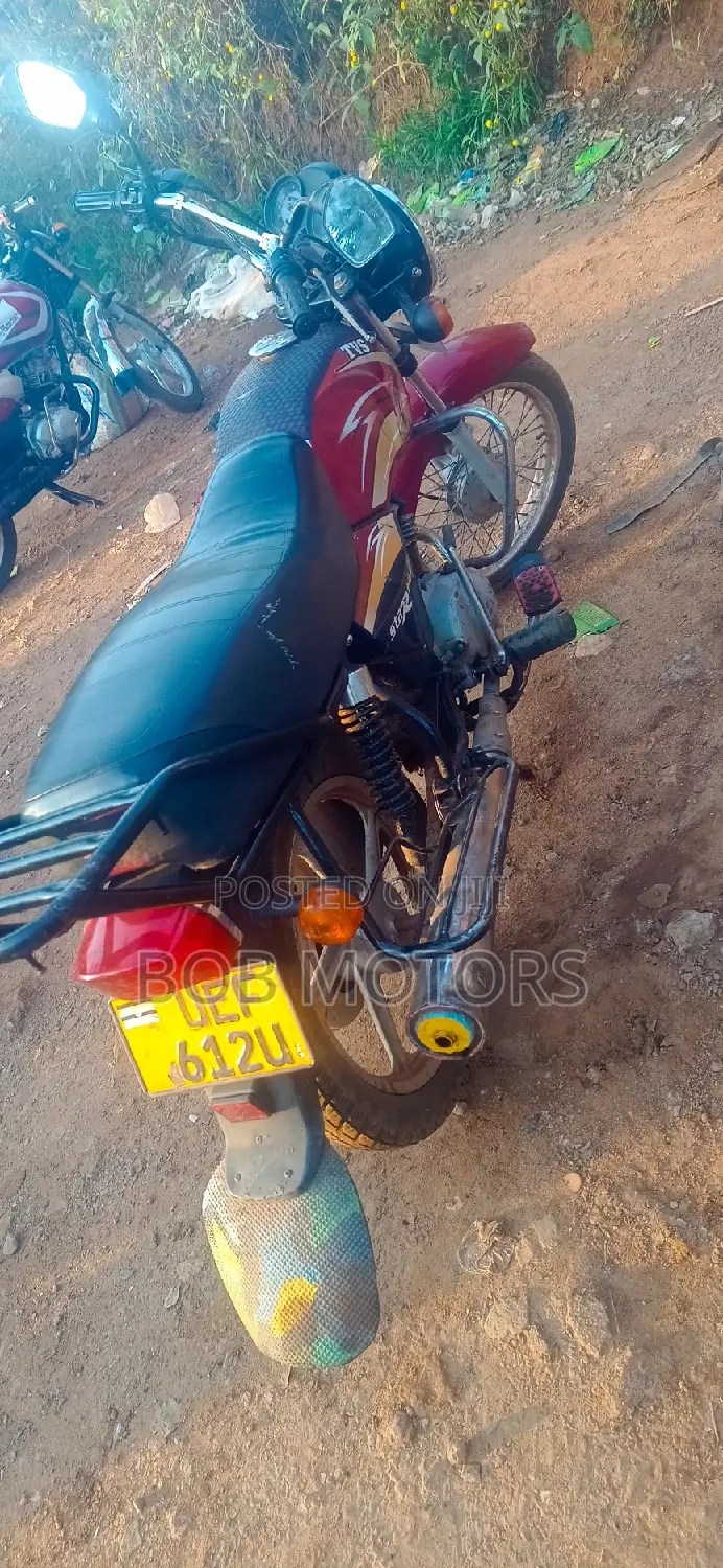 TVS XL 100 2021 Red