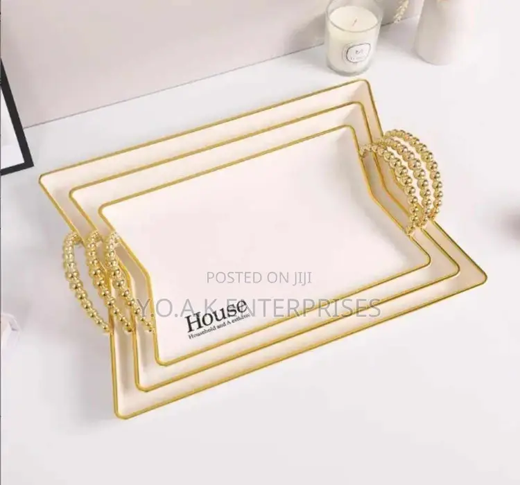 Unique Plastic Trays 3 PCS Set