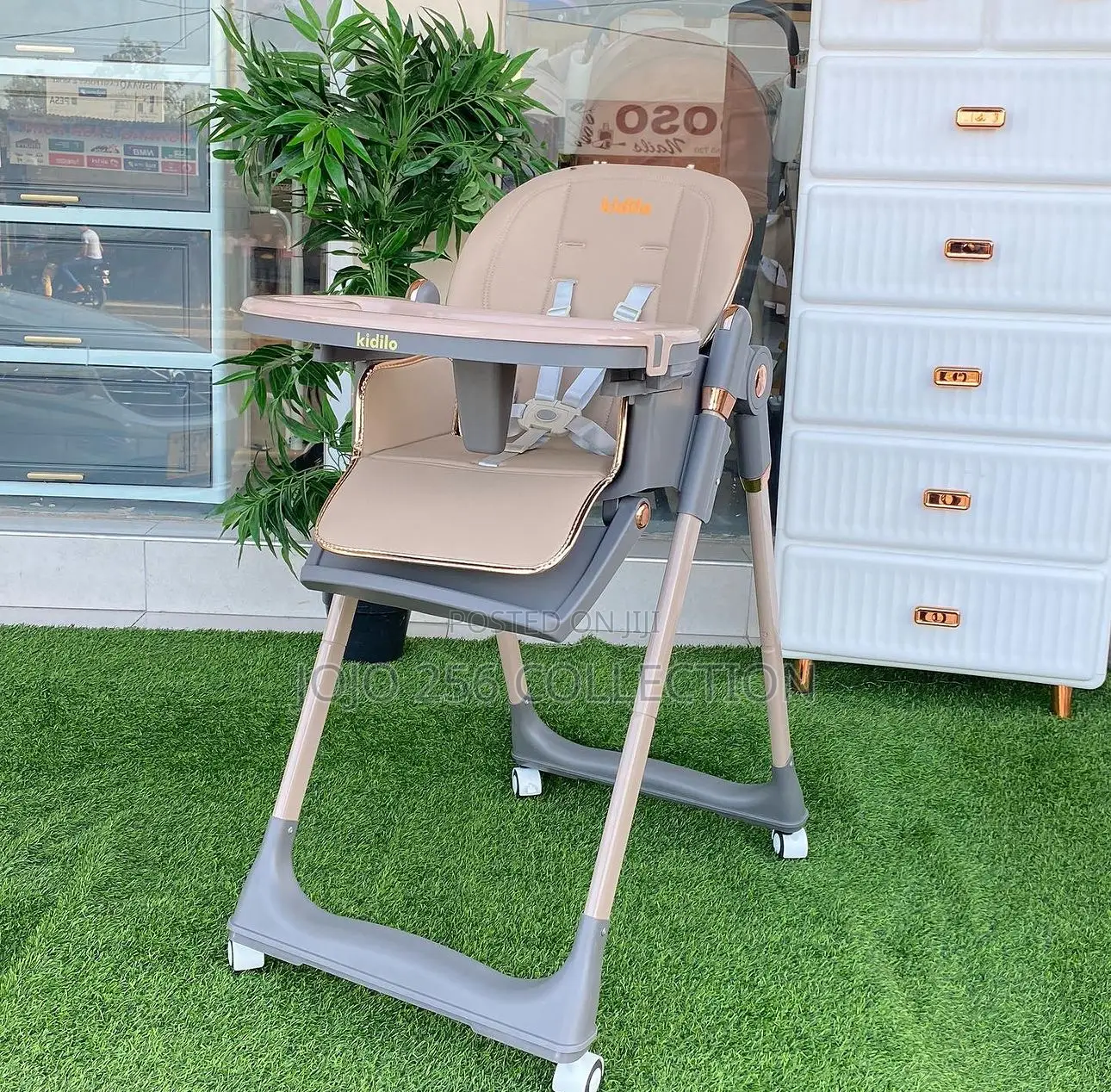 High Feeding Chair