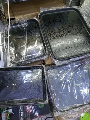 Black Rubber Trays Set