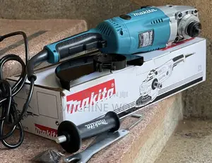 Angle Grinder Makita 9070 (Metal Cutting)