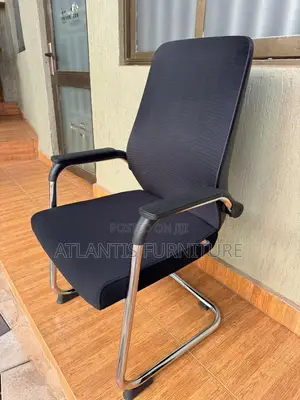 Plastic Caves Hand Visitors Chair