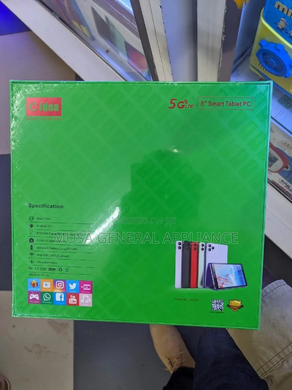 New C idea CM810 256 GB