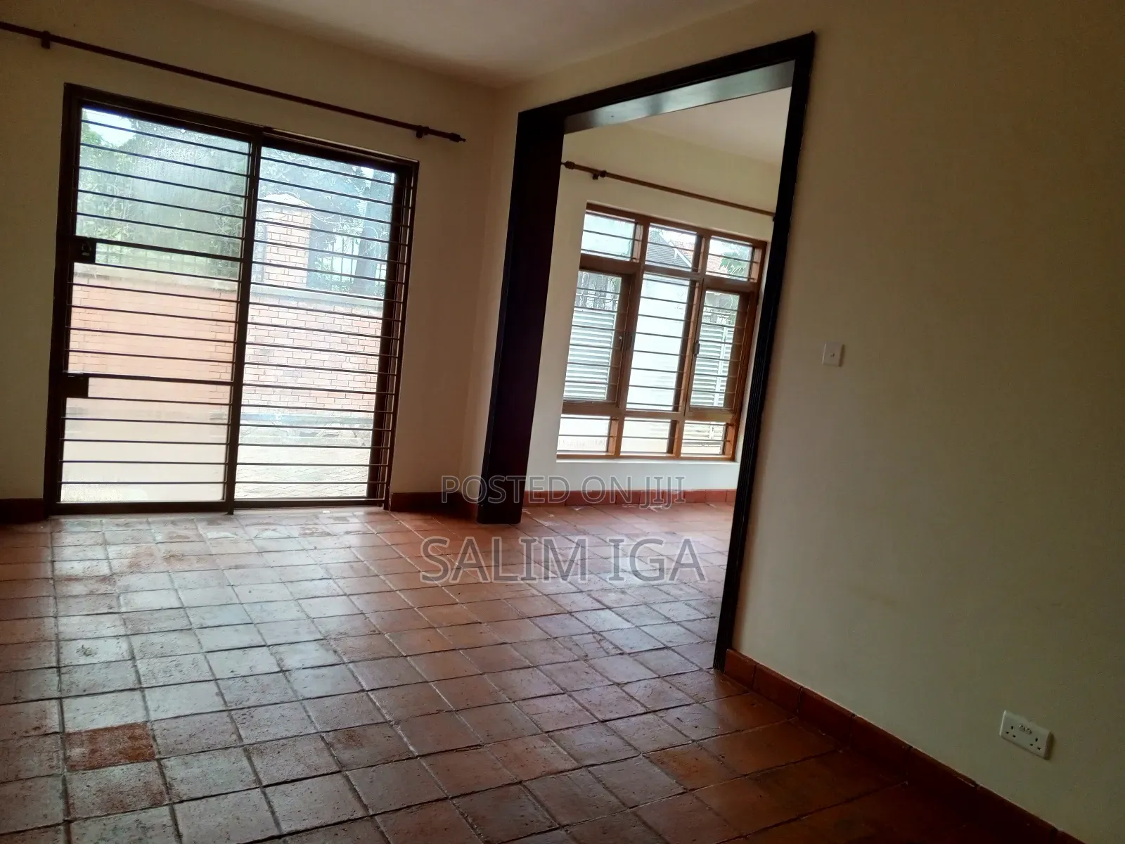 4bdrm Duplex in Kololo Property, Central Division for rent