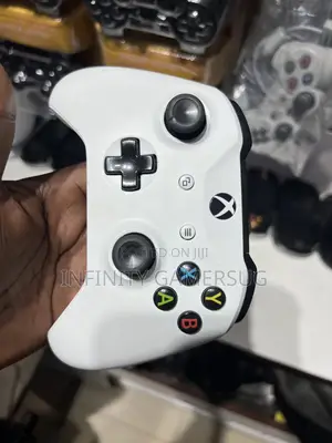 White Xbox One X Controller