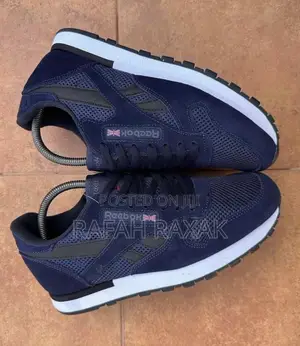 Original Reebok Classic Blue Suede Sneaker