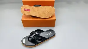 Original Men’S Classic Lacoste Leather Sandals