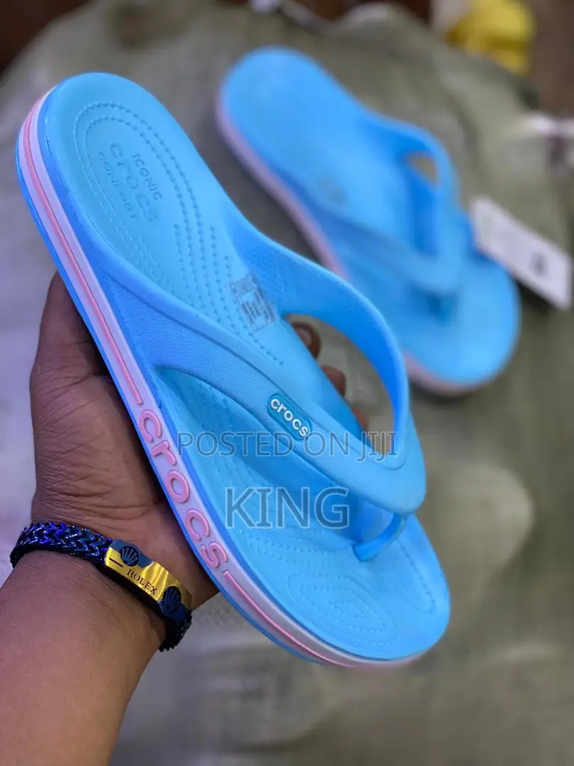 Crocs Flip Flops Women Fitting