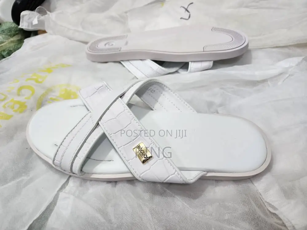 Bocquci Sandals