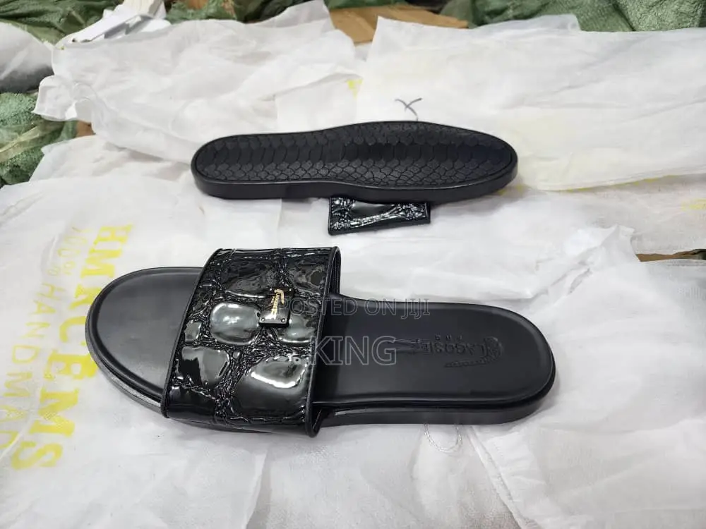 Hermes Men Sandals.