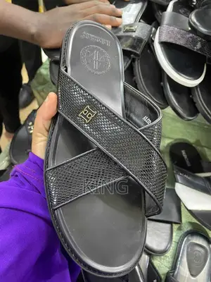 Black Sandals. Men Hermes
